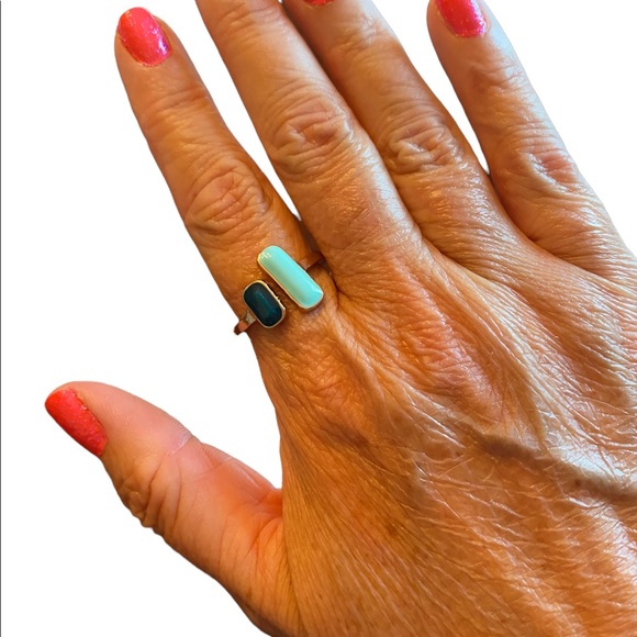 Retro Gold Toned Cuff Blue Stones Ring - Picture 2 of 4